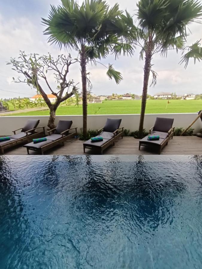 The Kd Suites & Coffee Shop Munggu Extérieur photo